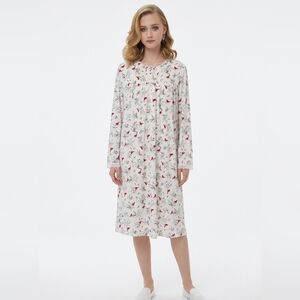 Aria White and Red Floral Nightgown